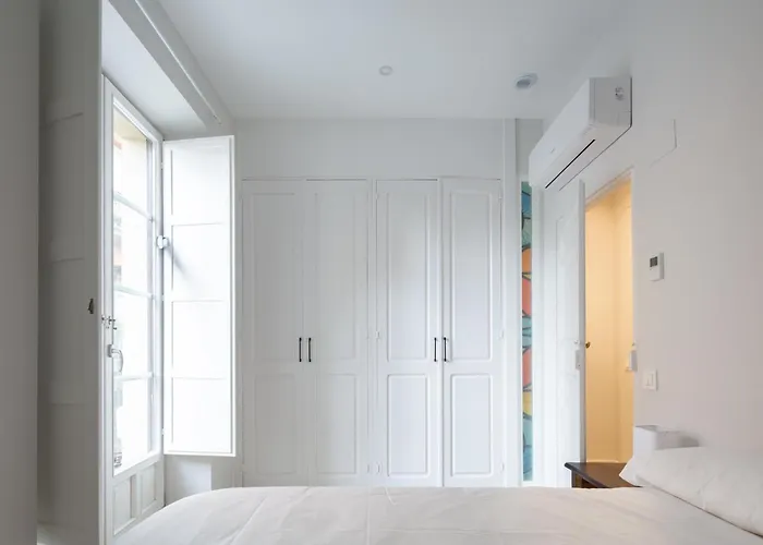 - Primis - Catedralhomes Appartement Ávila